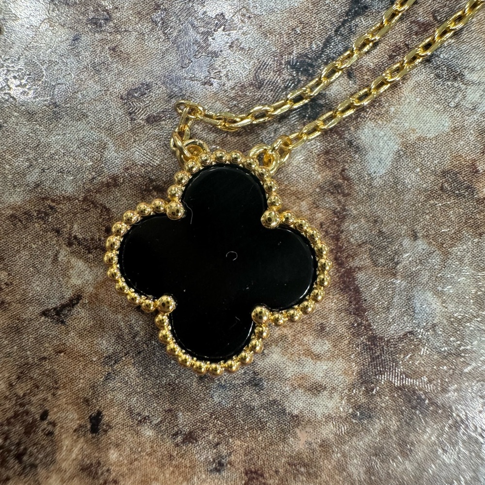 Van Cleef & Arpels inspired Vintage Alhambra Fashion Clover Necklace